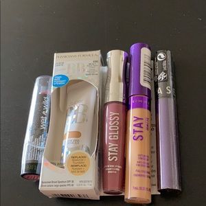 Make up Bundle NWT